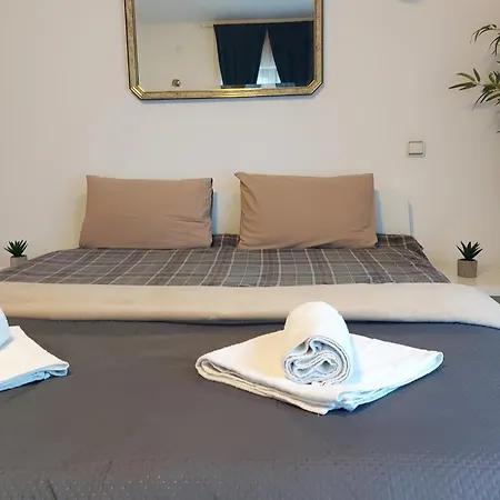 Red Clay Club * Belgrado