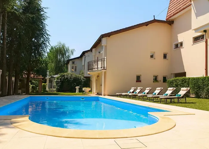 Lejlighedshotel Red Clay Club Beograd